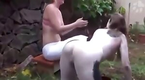 animal-girl,gets