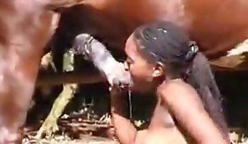 sâu trong cổ họng,video sex động vật