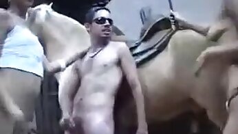 clips mit zoo-pornos,tierporno