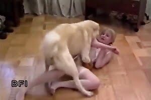 zoo pussy dog-fucks-blonde 